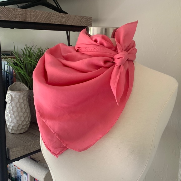 Pink solid square silk scarf - Picture 3 of 3